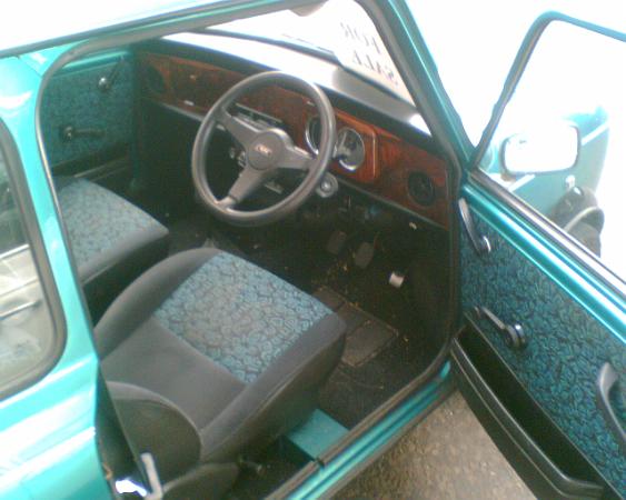 AA040